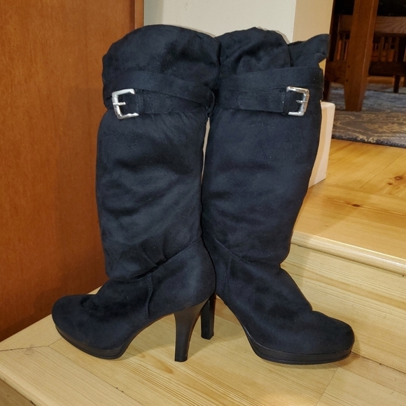 SBICCA Suede Knee High Heeled Boots - Picture 6 of 11